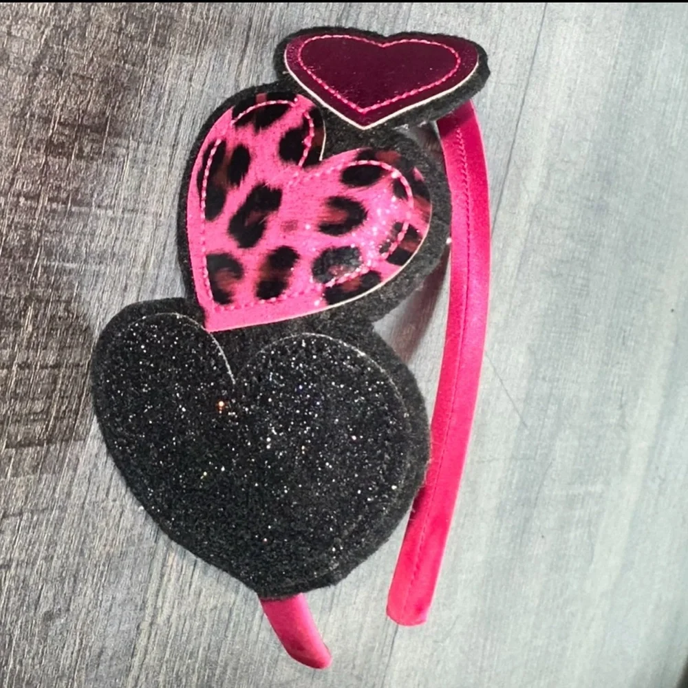 💞 New Pink and Black Glitter Heart Headband